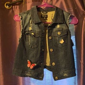 Sleeveless Jean Jacket